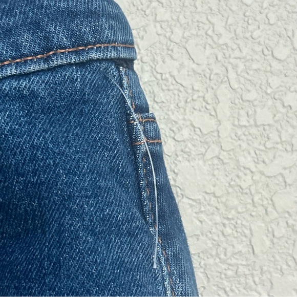 NWOT GAP Women’s High Rise Stride Jeans 33 16R Medium Blue Wide Leg Denim Pants - Picture 6 of 9